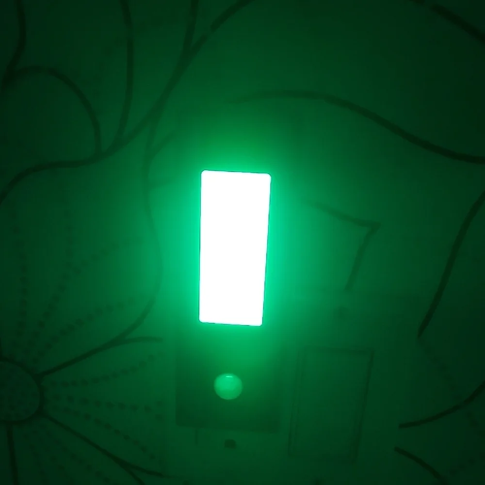 Living Glow Color-Changing Light with USB Charger - 2 Pack